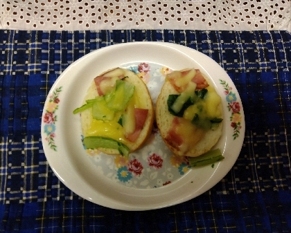 食べごたえ抜群❣直火焼きベーコンのチーズトースト