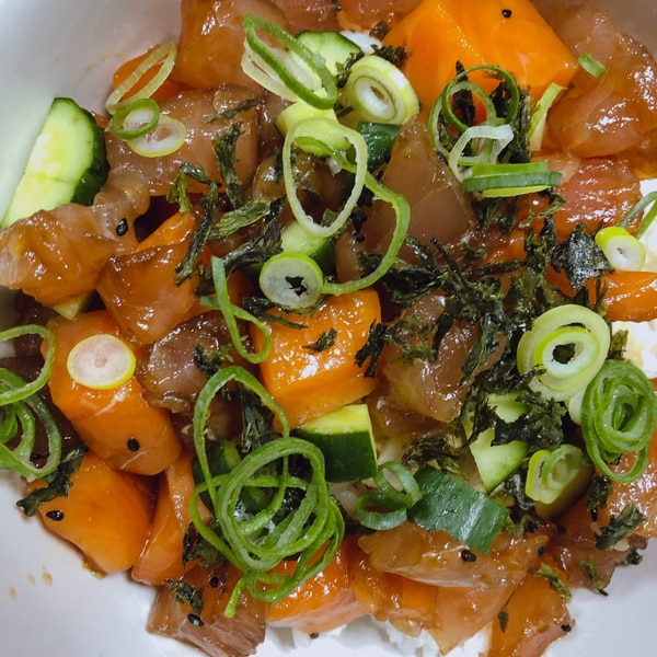 手作りタレでつくるサーモン マグロ漬け海鮮丼 レシピ 作り方 By かけかね 楽天レシピ 手作りタレでつくるサーモン マグロ漬け海鮮丼 レシピ 作り方 By かけかね 楽天レシピ