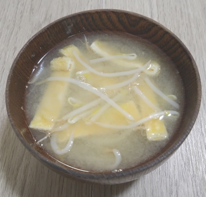 夢シニアさん♪。冷凍カット油揚げ便利で我が家も常備しています(*^^*)。時短美味しい(๑´ڡ`๑)レシピを有難うございました✿。