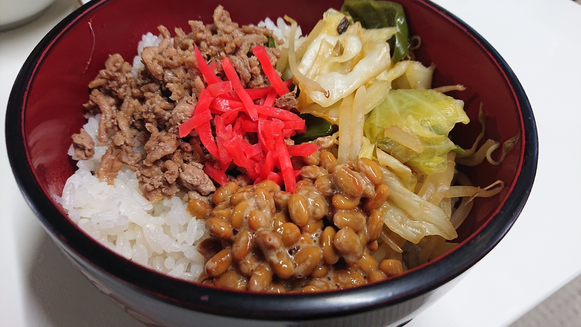 豚そぼろと野菜丼＊