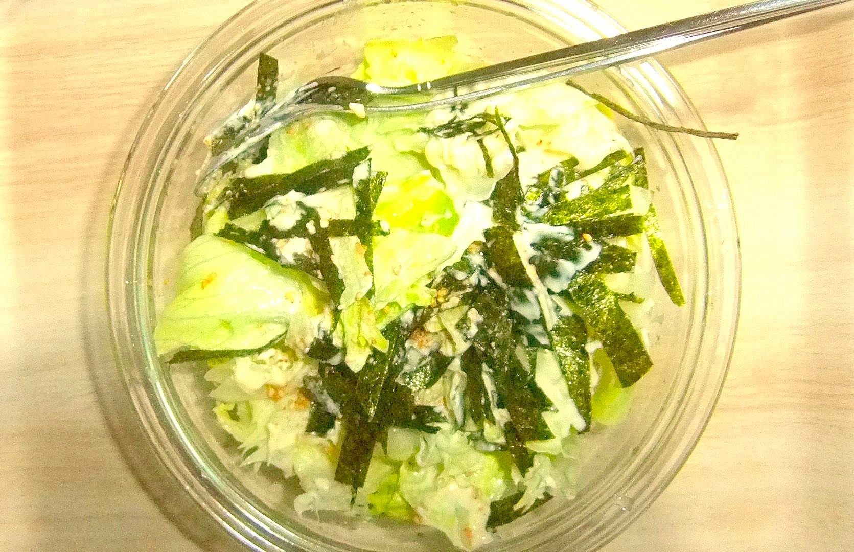 レタスの海苔マヨ胡麻サラダ