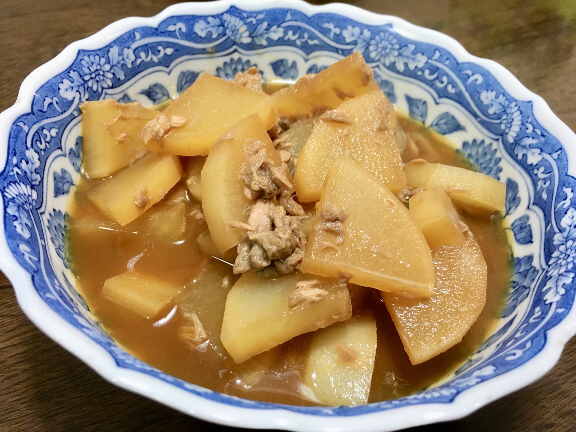 味付けはだし醤油だけ！簡単☆大根ツナの煮物