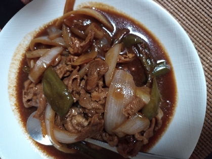 ご飯のすすみ過ぎに注意！豚バラ肉のオイスター炒め