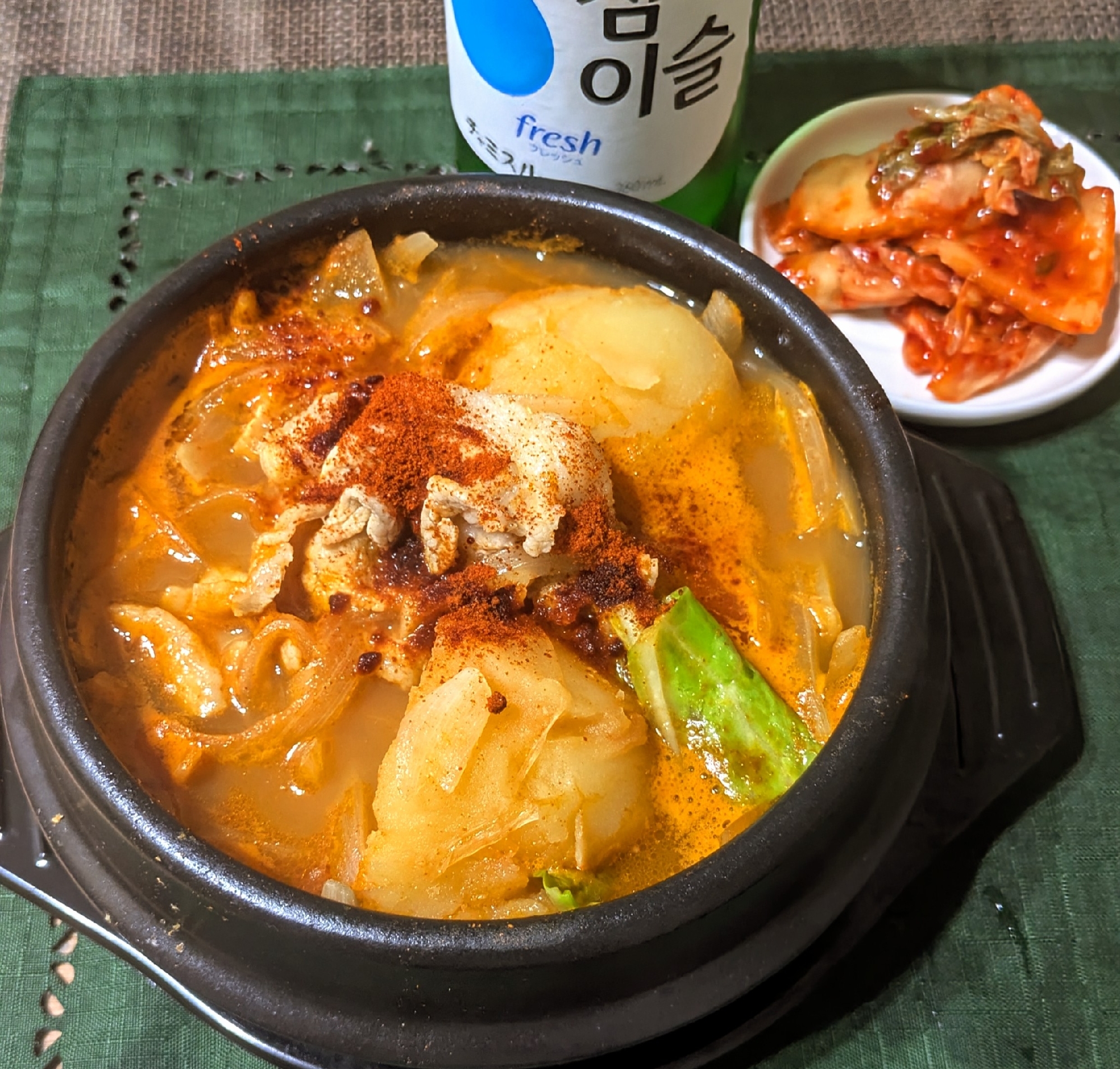 【鍋】豚バラ肉のなんちゃってカムジャタン