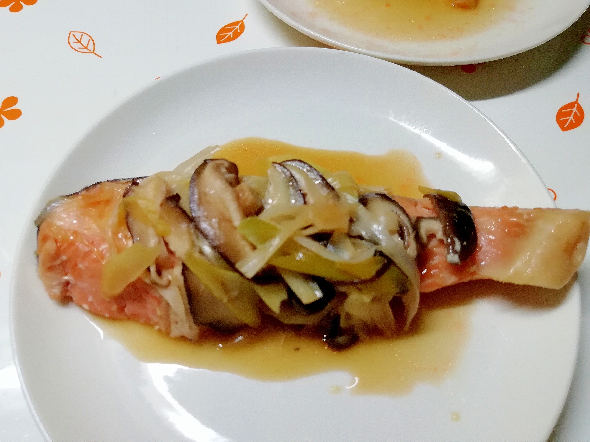 レンチン簡単調理、塩鮭とネギの蒸しもの