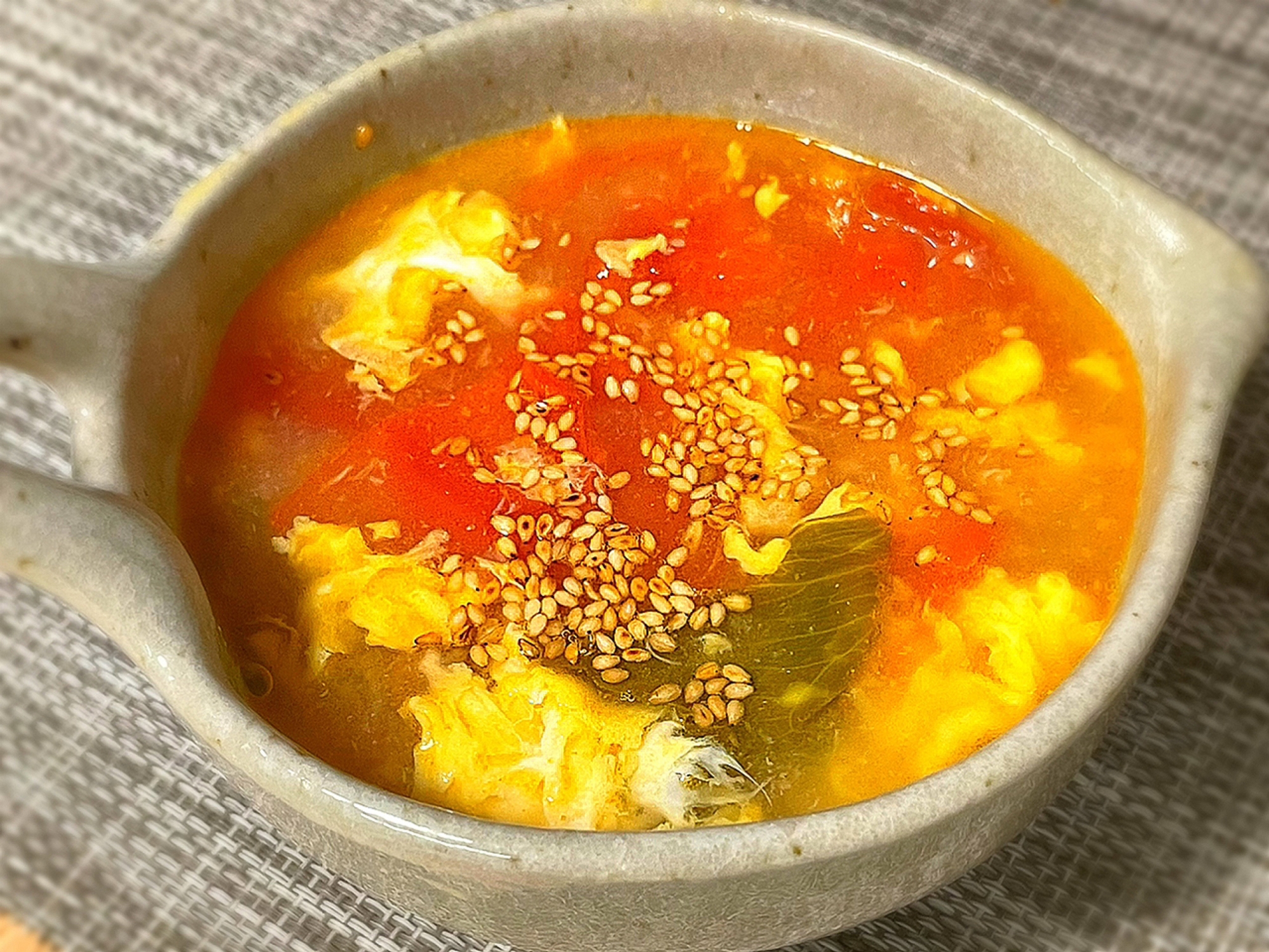 酸辣湯風☆トマトと玉子の中華スープ
