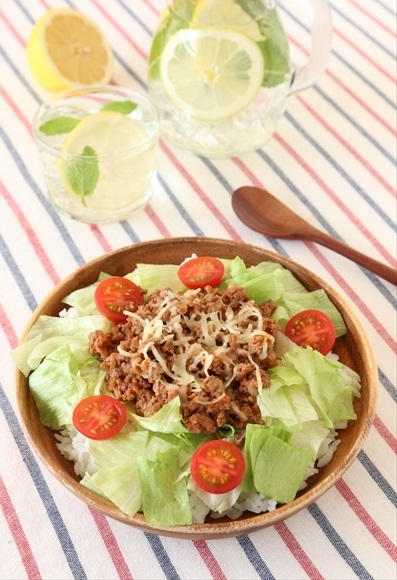 10分で出来る!簡単ピリ辛タコライス