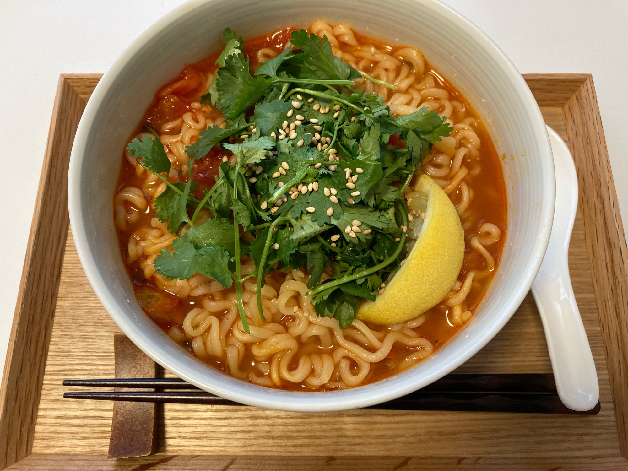 袋麺で簡単エスニック！東南アジア風辛ラーメン