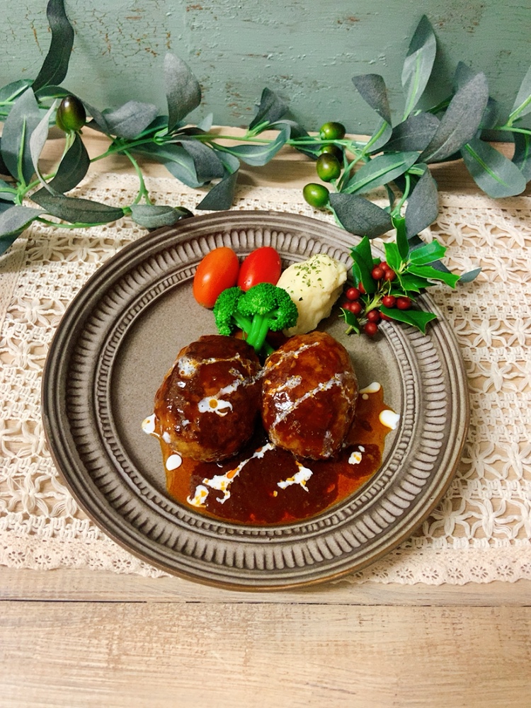 クリスマスディナーに 煮込みハンバーグ レシピ 作り方 By Sakkuu 楽天レシピ