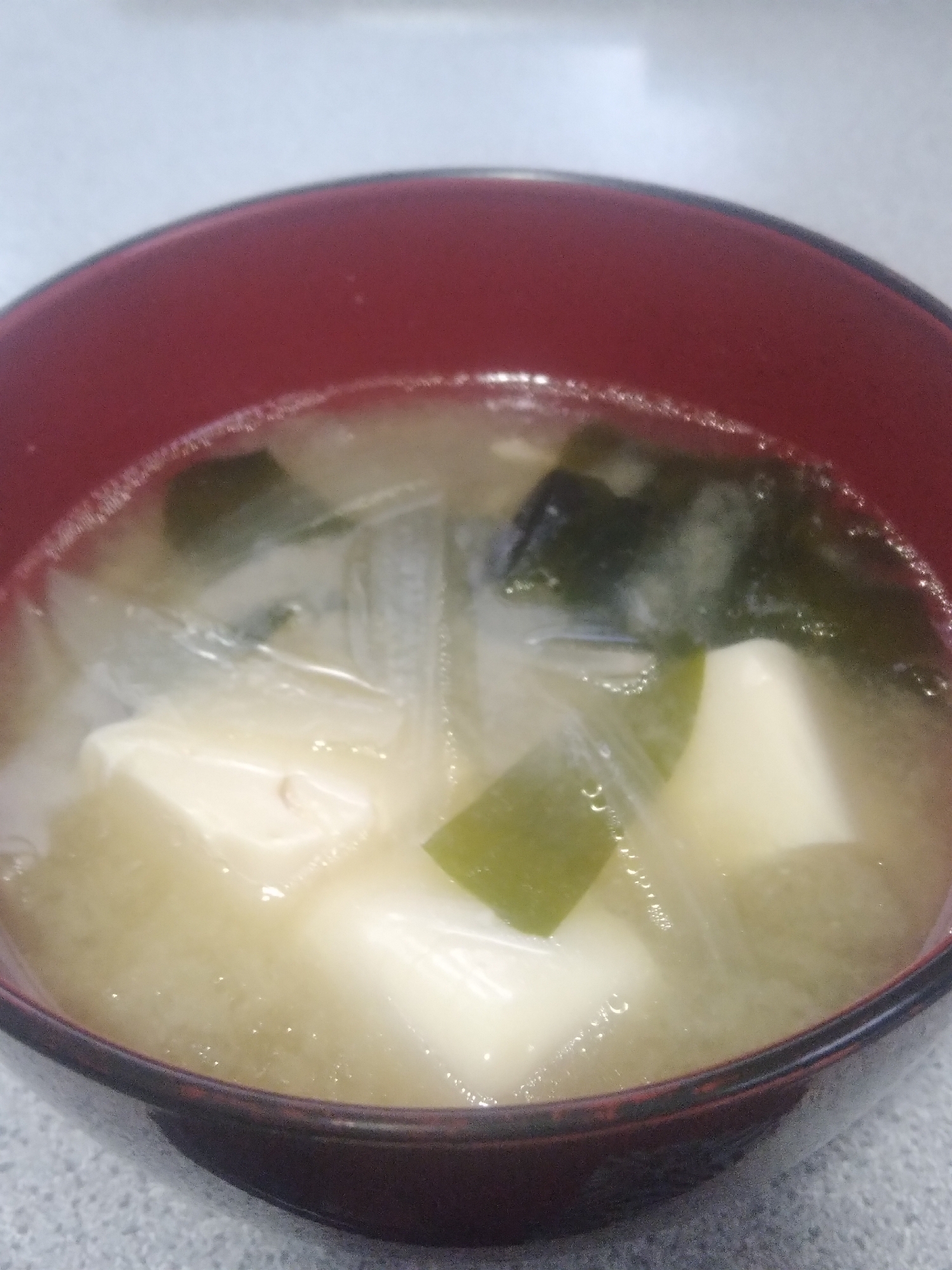 新玉ねぎと豆腐とわかめの味噌汁 レシピ 作り方 By N0nc0r0 楽天レシピ