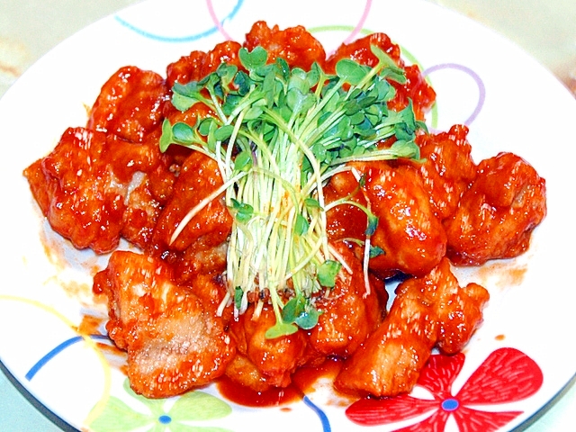 フライパン一つで 鶏もも肉の韓国風旨辛チキン レシピ 作り方 By Torezu 楽天レシピ