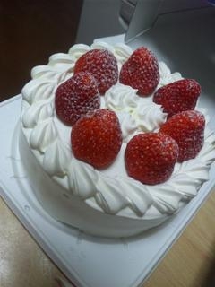 本格 苺のデコレーションケーキ レシピ 作り方 By 純金カステラ 楽天レシピ 本格 苺のデコレーションケーキ レシピ 作り方 By 純金カステラ 楽天レシピ