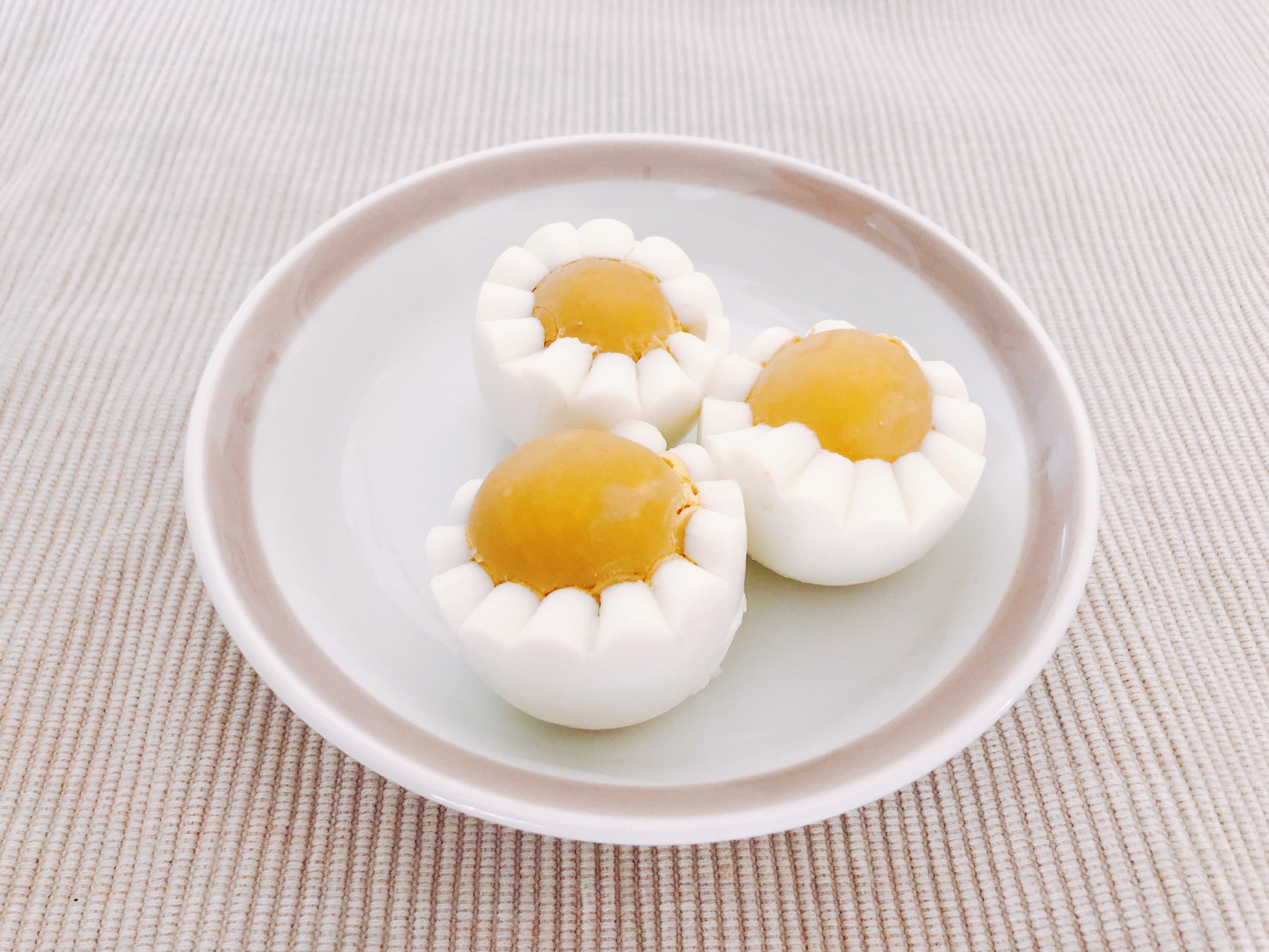可愛い 茹で卵の飾り切り レシピ 作り方 By あおいうみ 楽天レシピ