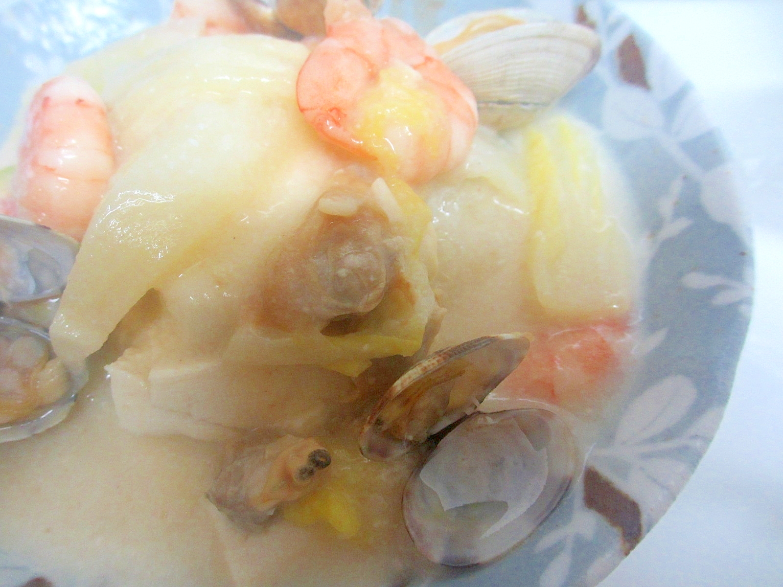 白菜と豆腐の海鮮豆乳煮（生塩糀）