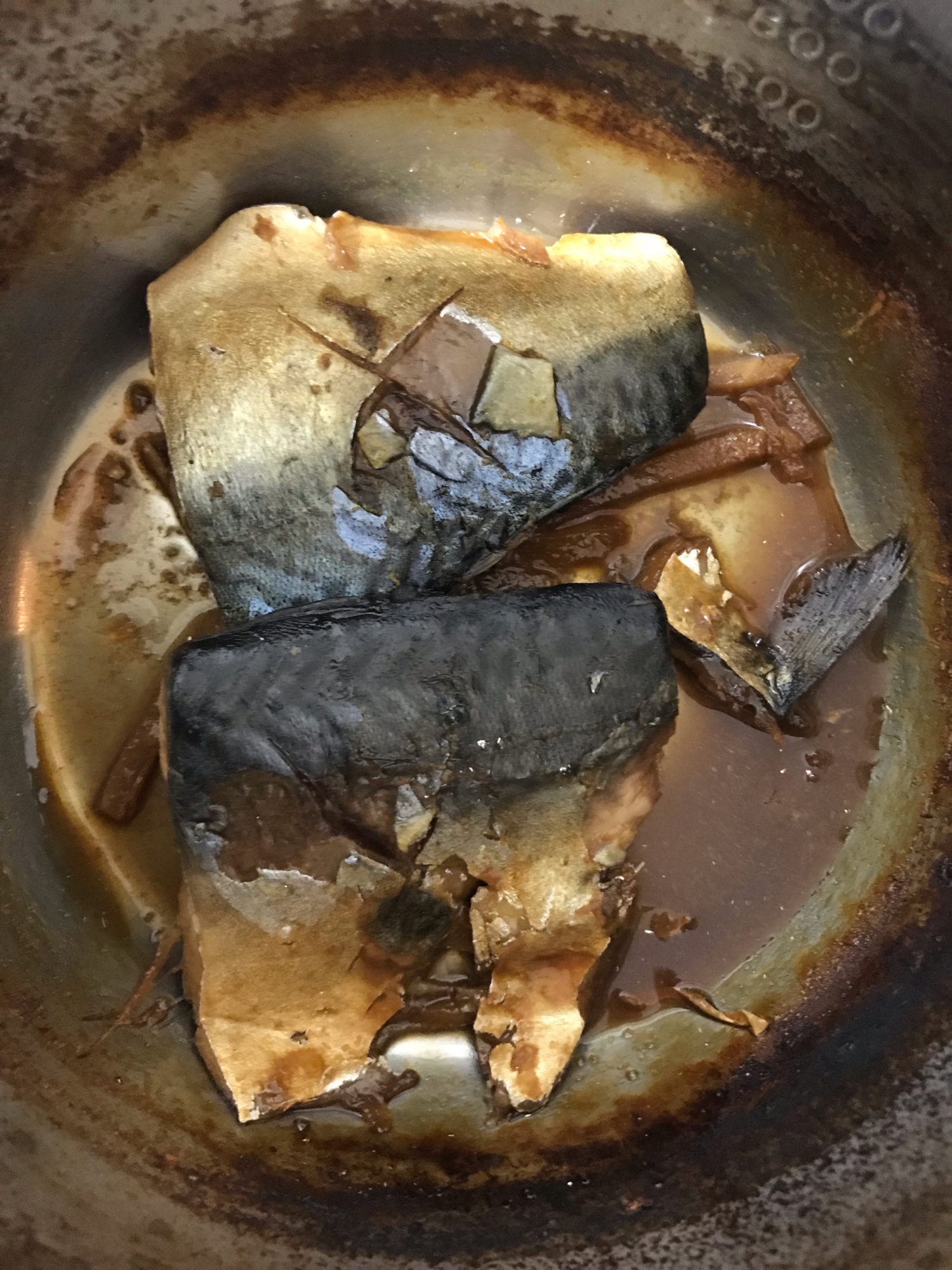 ご飯おかわり鯖の生姜煮