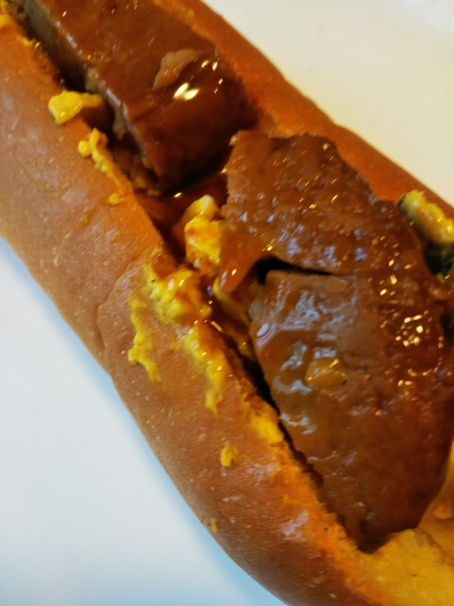 かぼちゃサラダとハンバーグのホットドッグロールパン