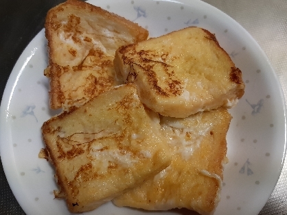 食パンの フレンチトースト