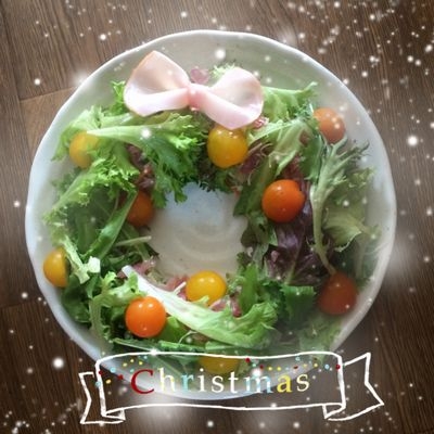 クリスマスのリーフ風サラダに★簡単なのにカワイイ♪娘も大喜びでした～(*＾3＾*)