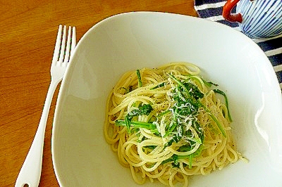 簡単美味しい☆しらす＆カブの葉のパスタ♪