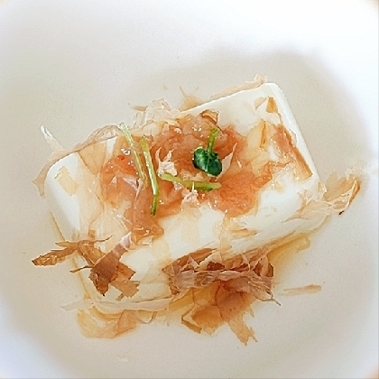 梅の酸味がさっぱりしてかつお節の風味が良く美味しく頂きました(*^-^*)