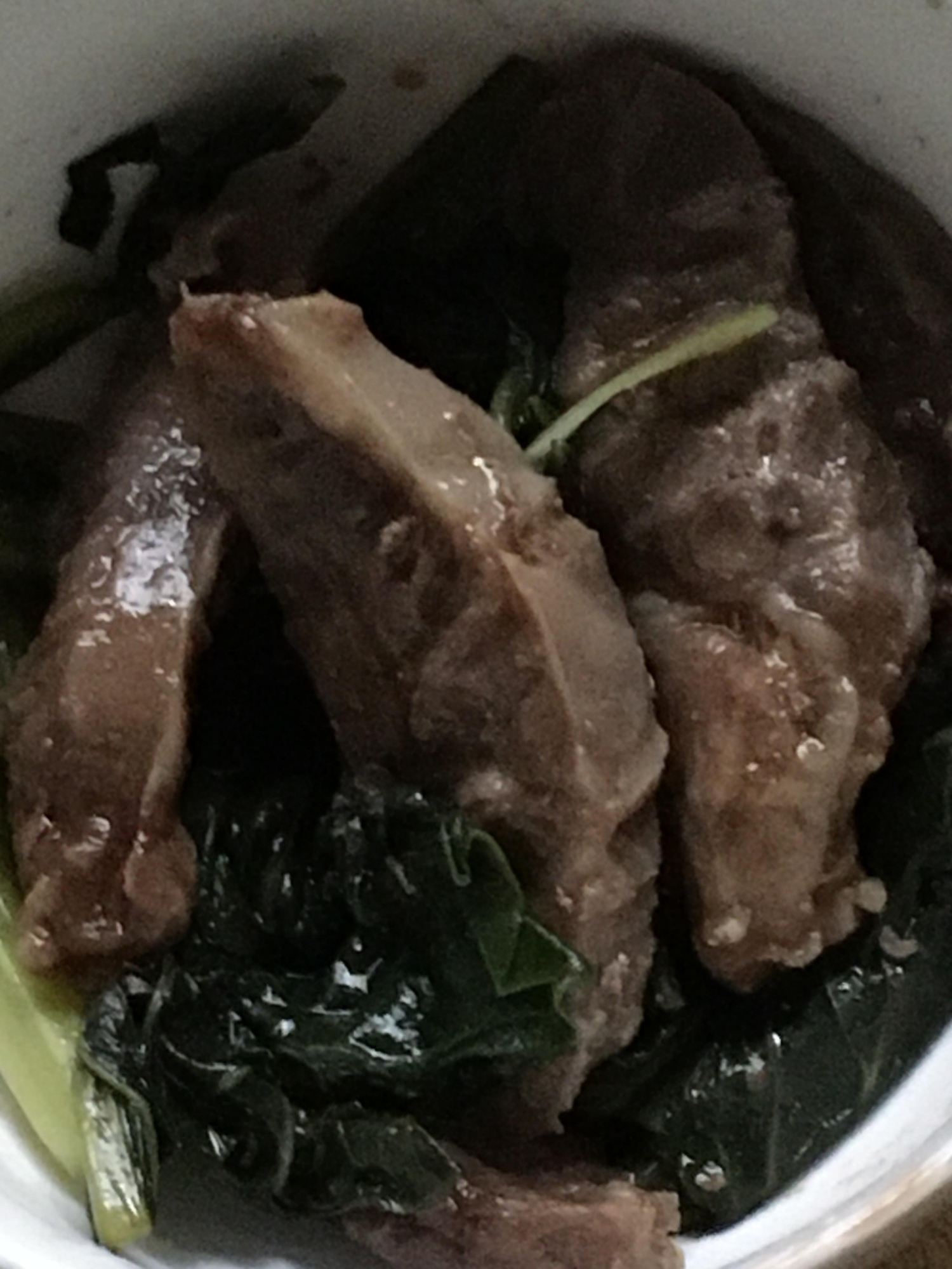 小松菜と豚かしら肉の塩炒め
