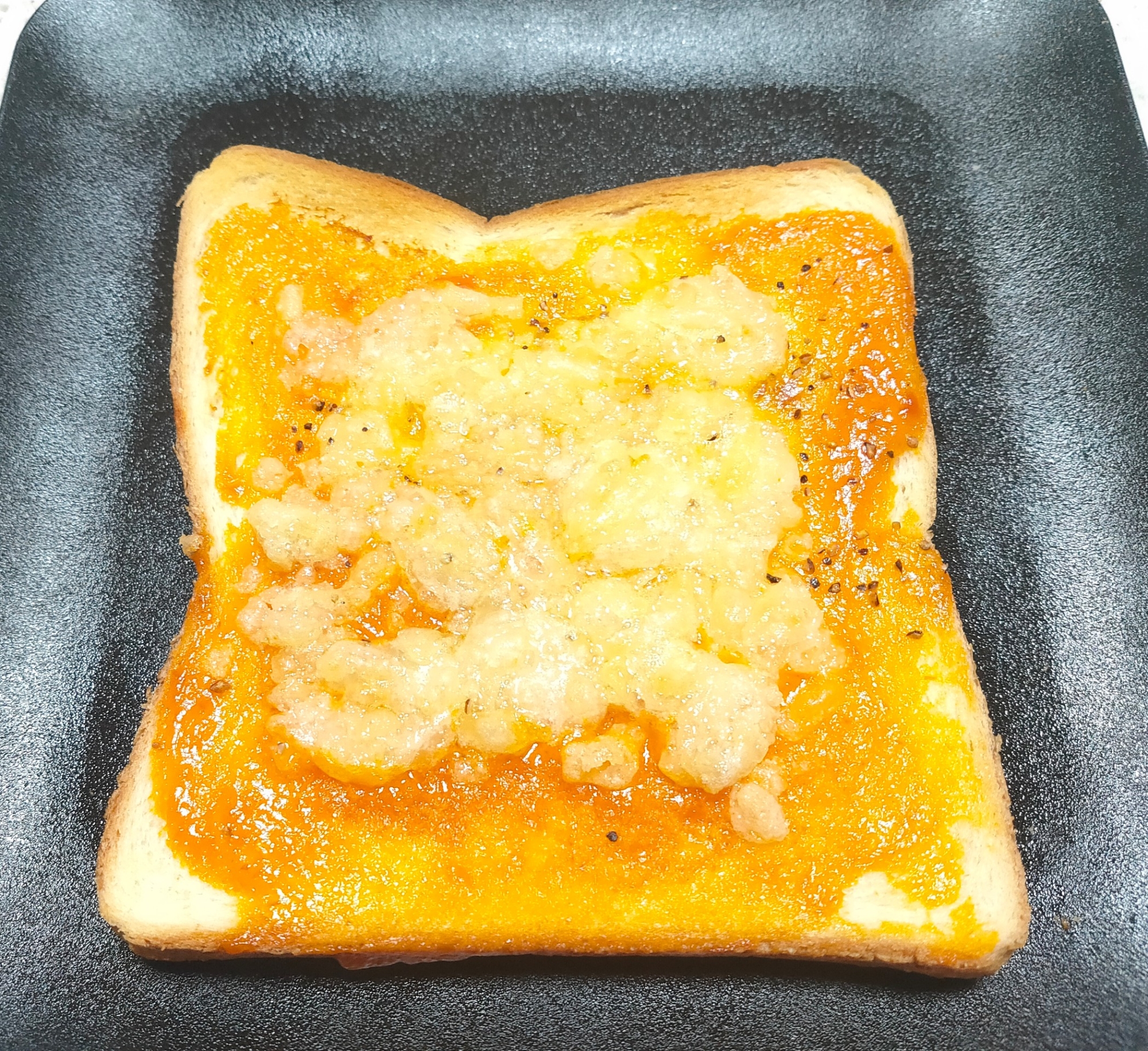 オーロラチーズトースト