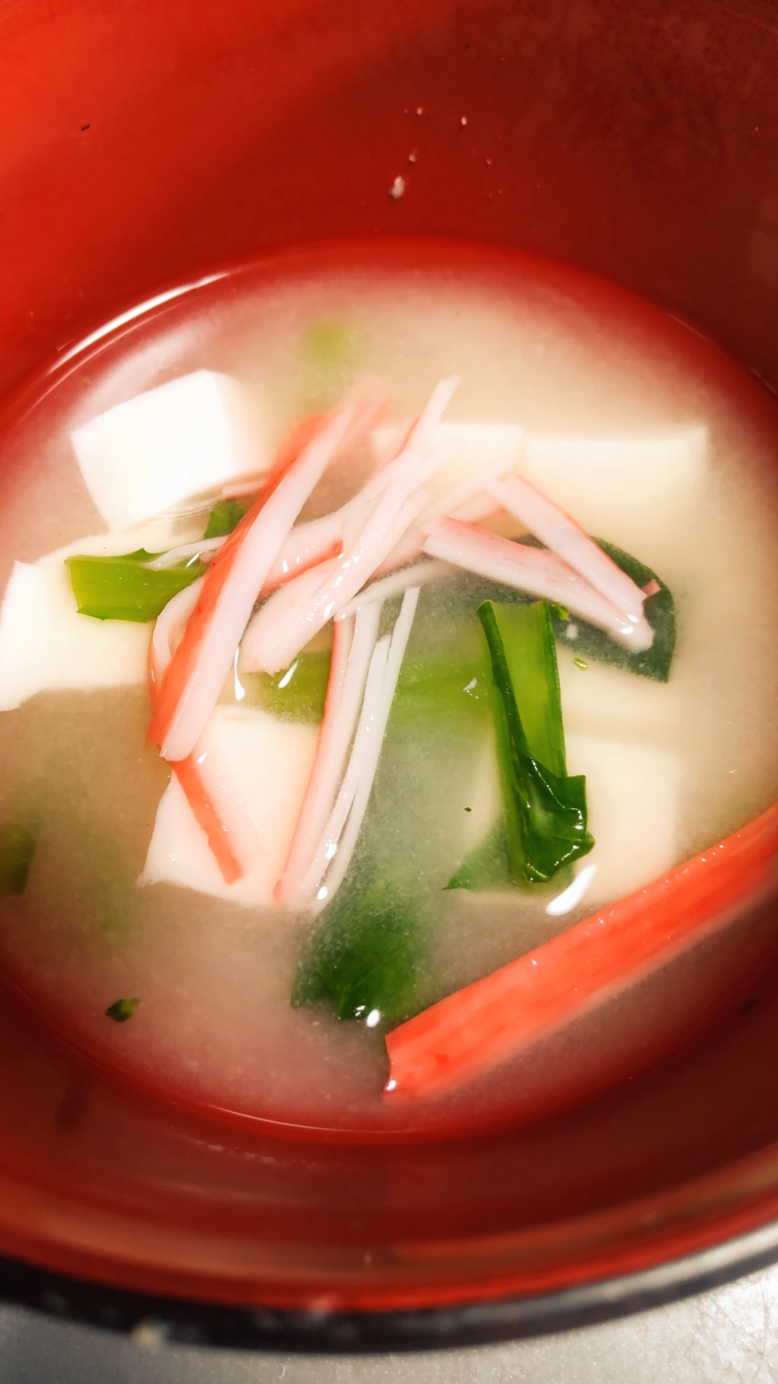 小松菜カニカマ豆腐の味噌汁