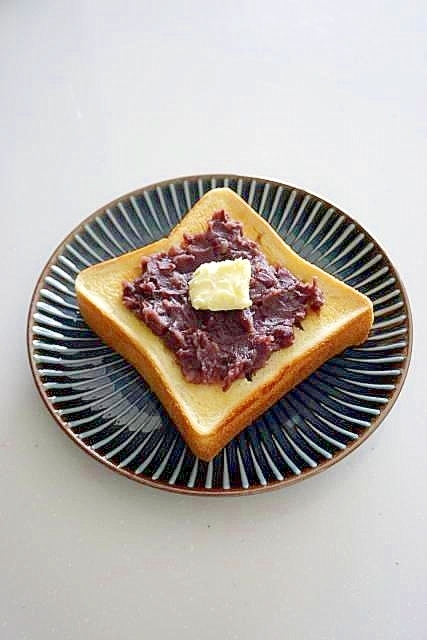 素敵な香味＆甘味＆塩味のコラボ！あんバタートースト