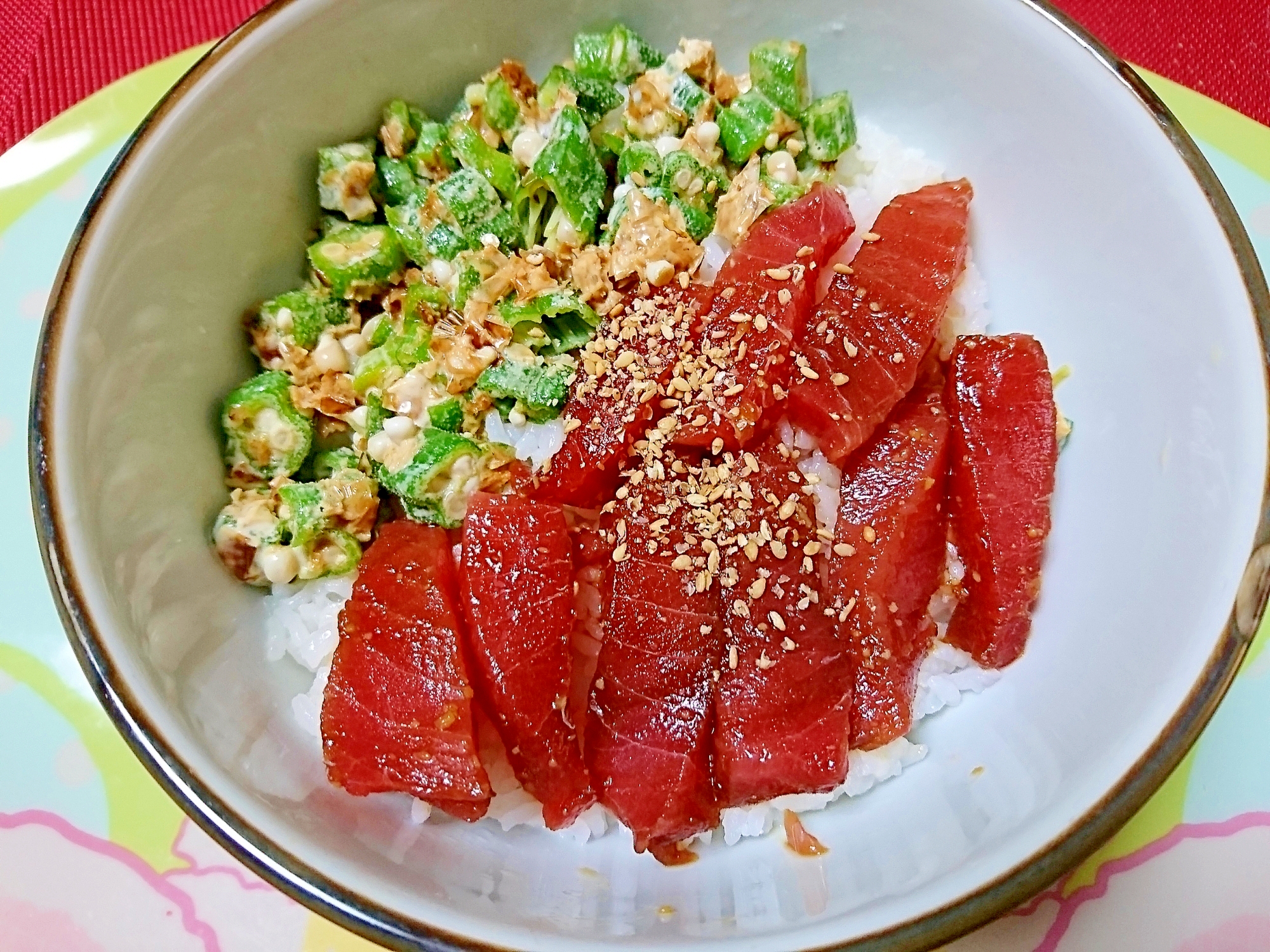 オクラとまぐろのコンビ丼