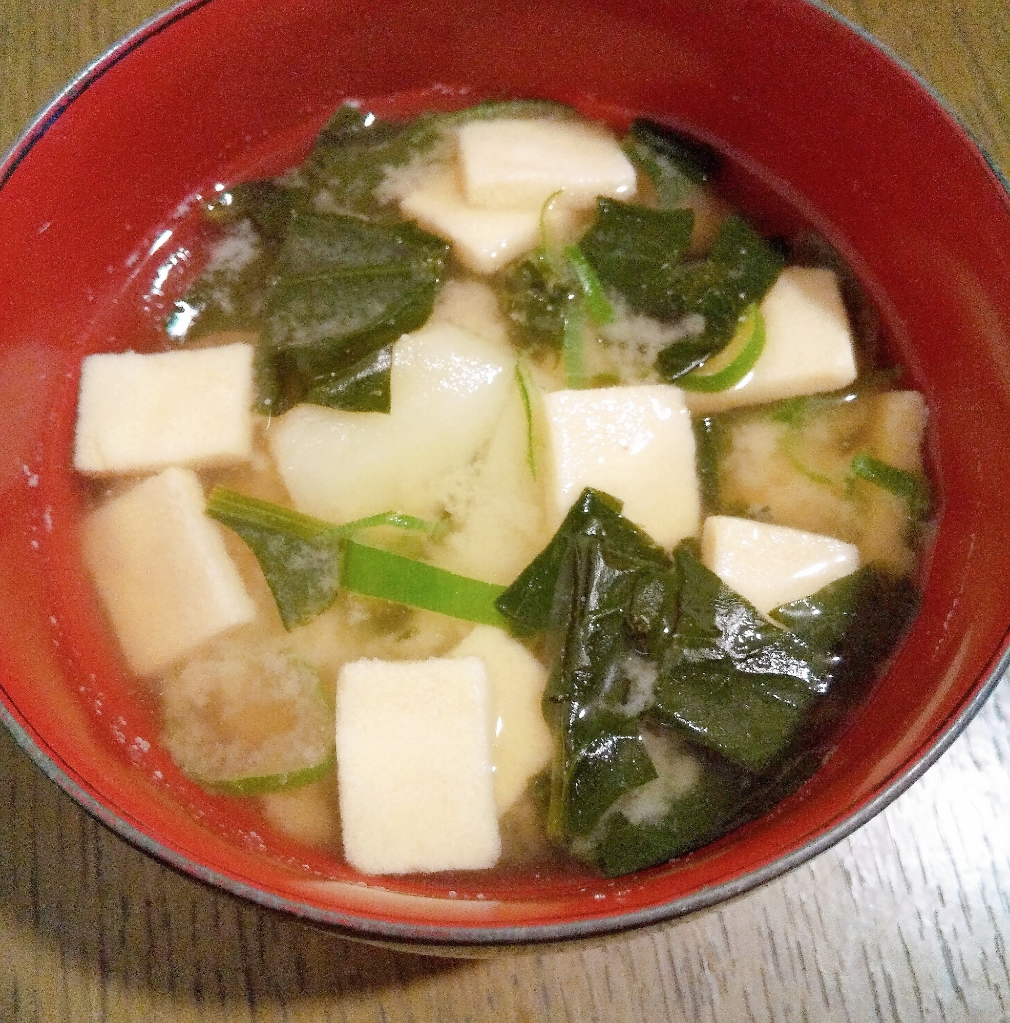 高野豆腐と野菜のお味噌汁