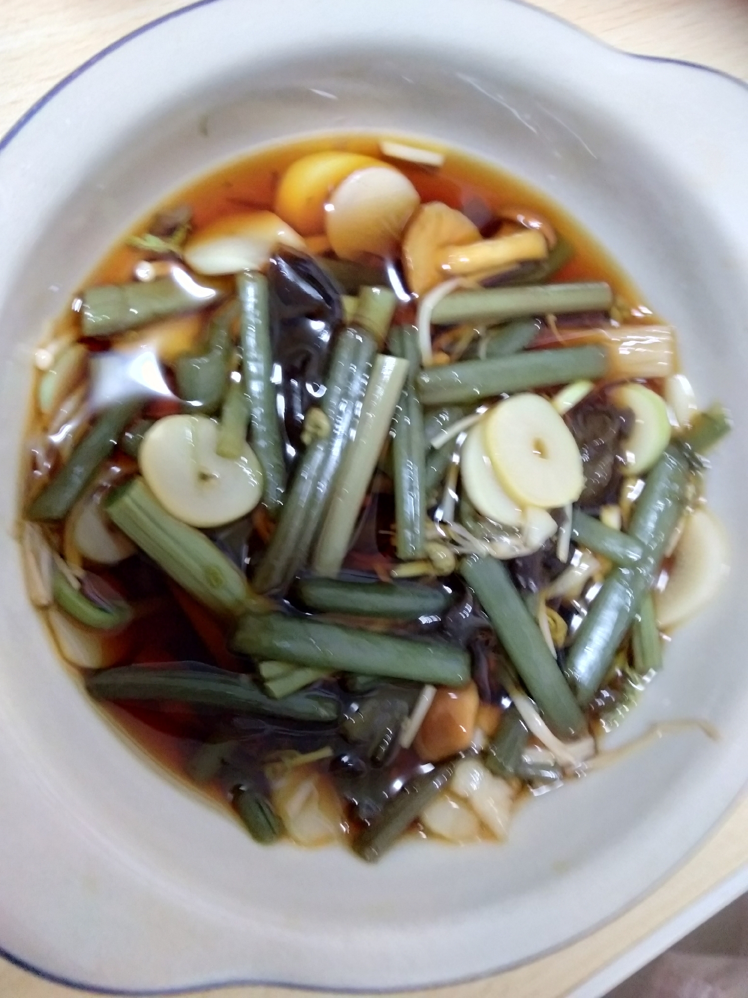 なめこ山菜汁
