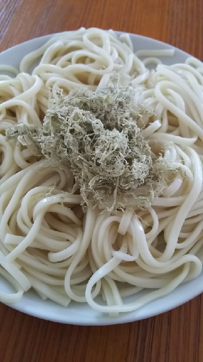 とろろとレモンの冷やしうどん