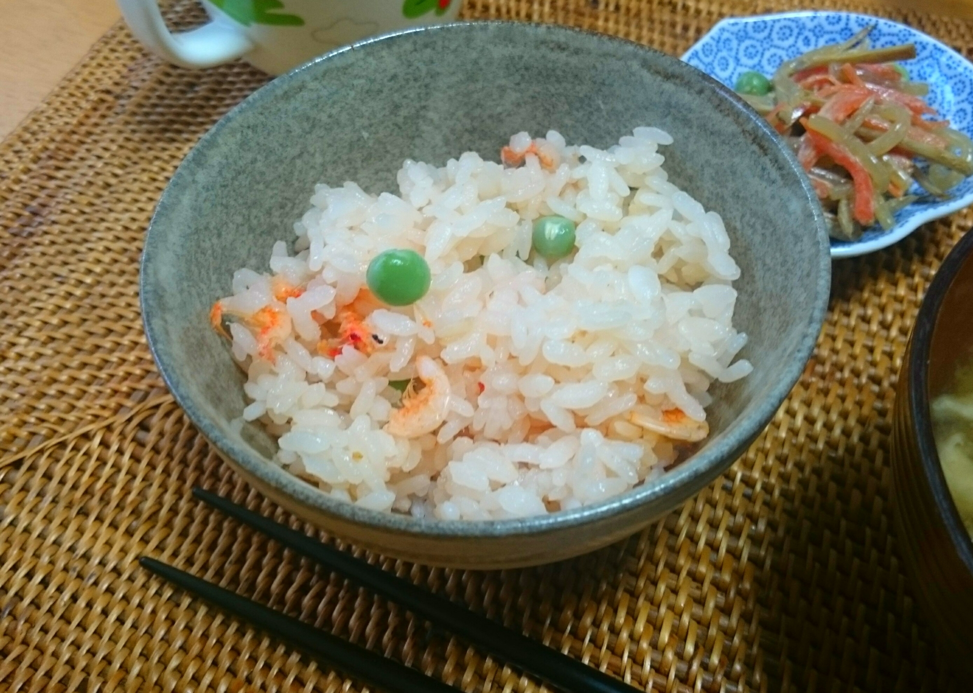 春色♪グリーンピースと桜えびの炊き込みご飯