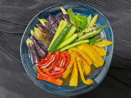 さっぱり美味しい野菜の煮浸し作れました！野菜を沢山パクパク美味しく食べれて優しい煮浸し、気に入りました☆またリピします！有難う御座いました