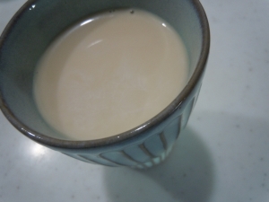 蜂蜜レモンミルクティー レシピ 作り方 By Ponrinn 楽天レシピ 蜂蜜レモンミルクティー レシピ 作り方 By Ponrinn 楽天レシピ