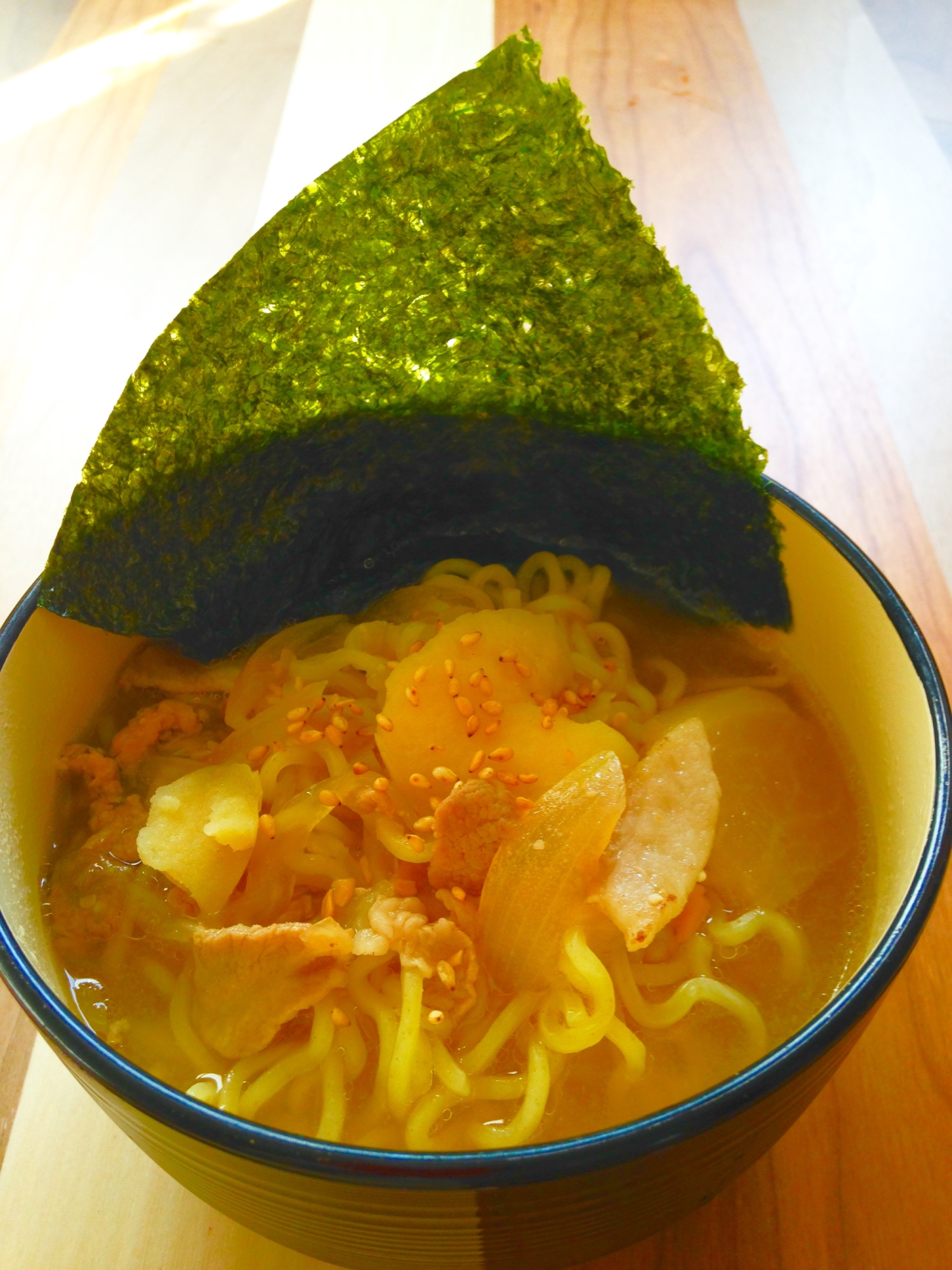 節約ランチ★残り豚汁で味噌ラーメン★