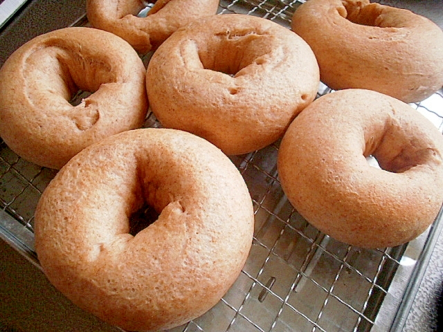 hb使用 全粒粉入りベーグル レシピ 作り方 By Komachi 34 楽天レシピ