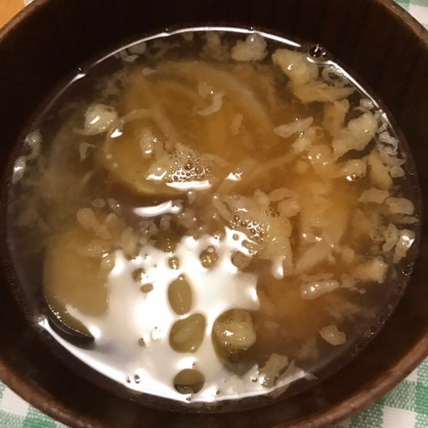玉ねぎとナス 天かすのお味噌汁 レシピ 作り方 By ボンド子 楽天レシピ 玉ねぎとナス 天かすのお味噌汁 レシピ 作り方 By ボンド子 楽天レシピ