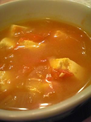豆腐と玉ねぎのトマトコンソメスープ レシピ 作り方 By まミィ 楽天レシピ
