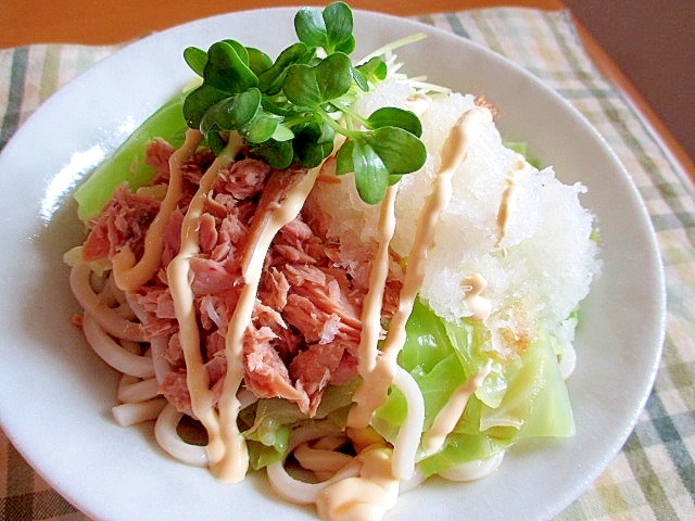 キャベツとツナのマヨぽんおろし冷やしうどん