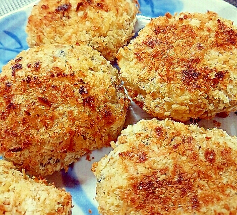 黒豆とじゃがいものコロッケ