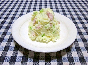 ウィンナーと野沢菜のポテトサラダ