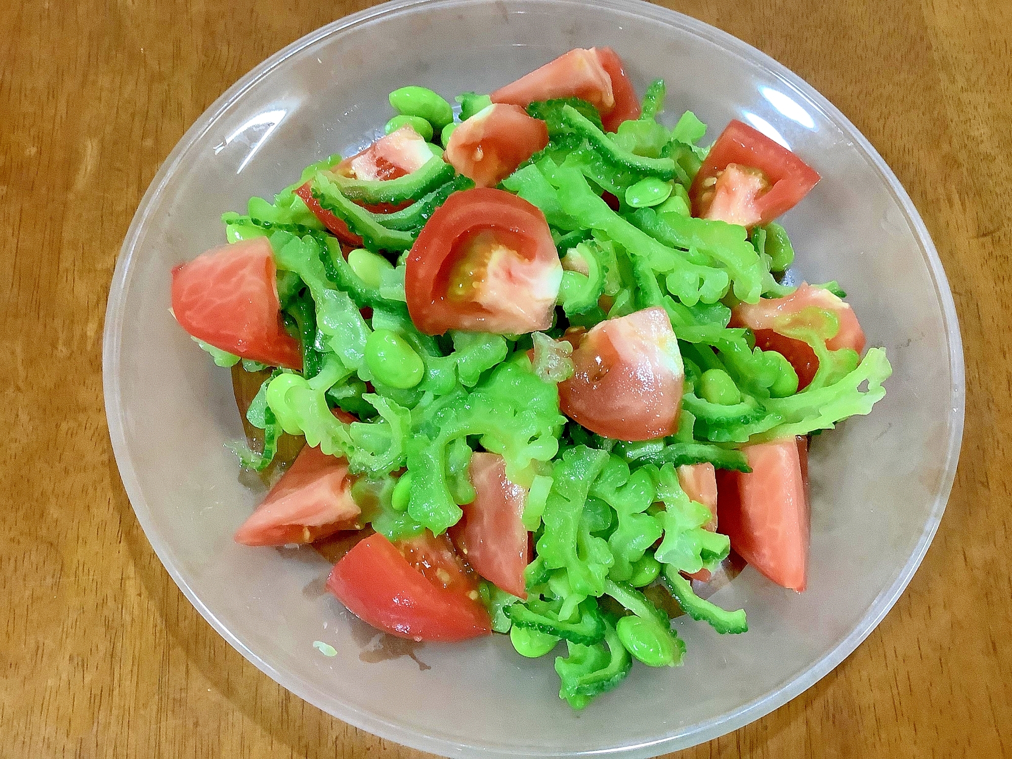 トマトとゴーヤと枝豆のサラダ