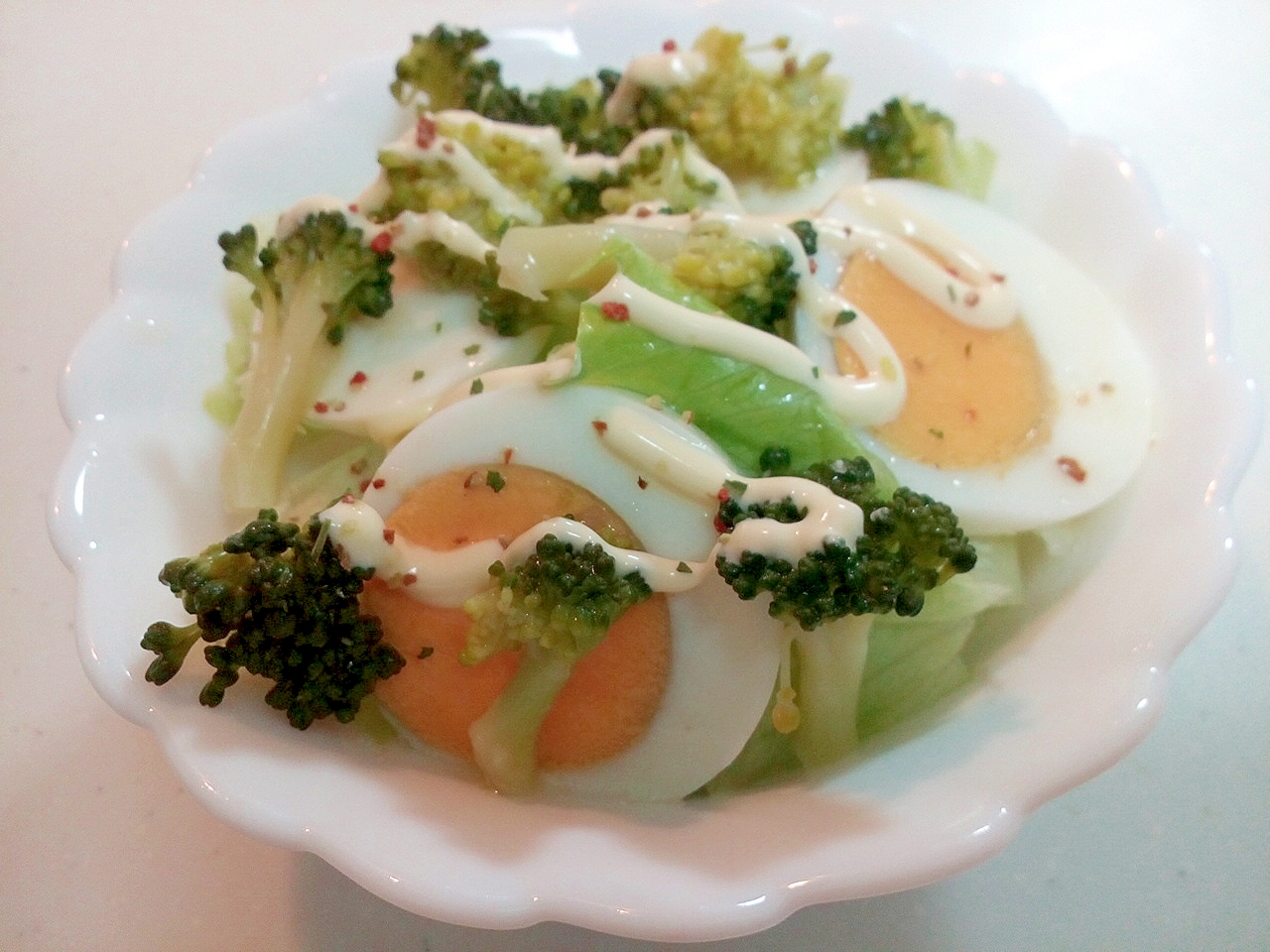 レタスとゆで卵とブロッコリーの爽やかサラダ レシピ 作り方 By ぷ みぃまま 楽天レシピ
