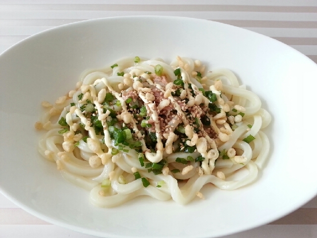 ５分でできる ツナマヨうどん レシピ 作り方 By まるはるお 楽天レシピ