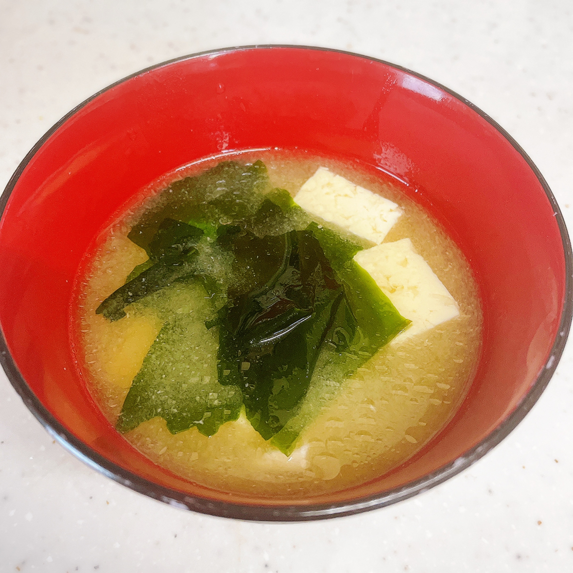 素朴な味噌汁✨豆腐ワカメ