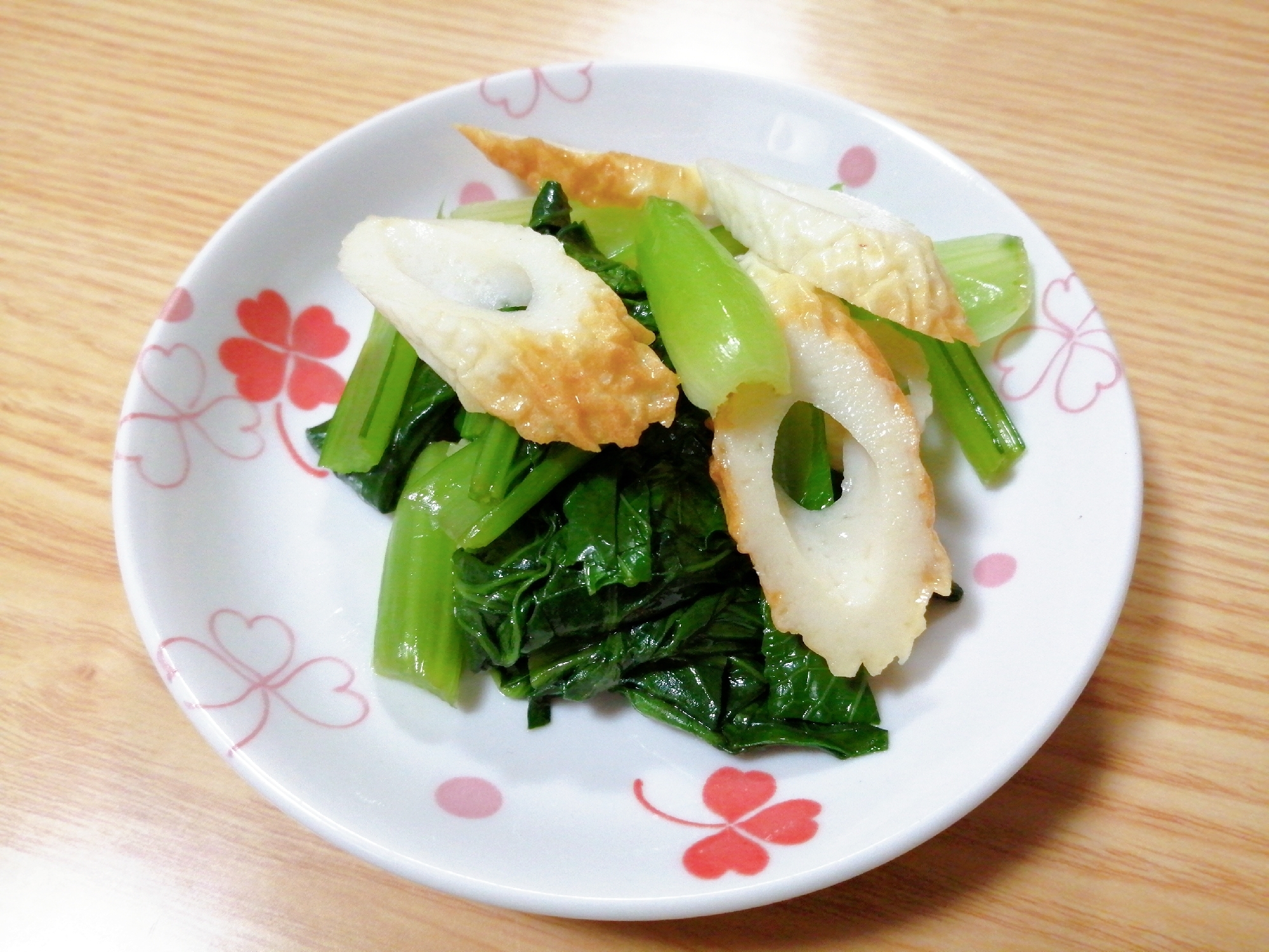 レンジで簡単☆小松菜とちくわの和え物