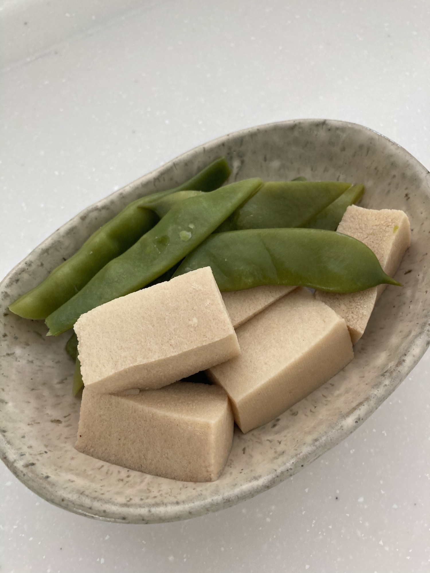 ささげと高野豆腐の煮物