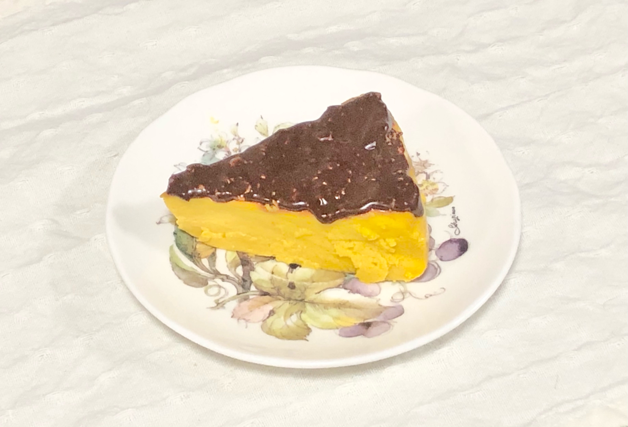 簡単⭐ナッツとチョコがけパンプキンチーズケーキ