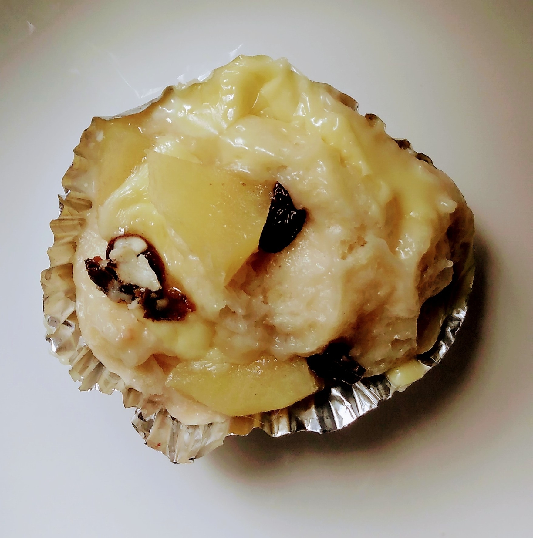 甘さひかえめ ★りんご レーズンの蒸しパン